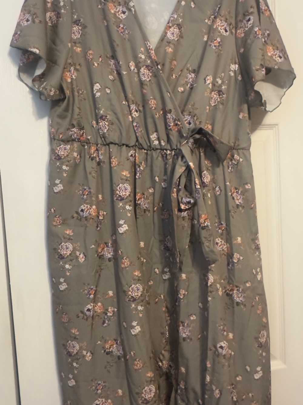 SHEIN Olive Green Floral Tie-Waist Kids Dress